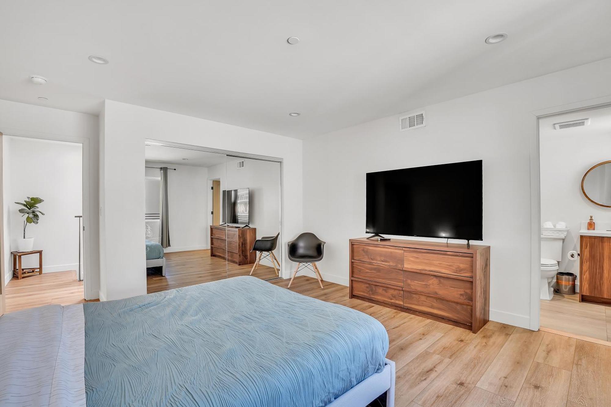 Luxurious Townhome W/3 Master Suites Gated Parking Лос-Анджелес Екстер'єр фото
